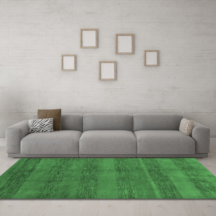 Machine Washable Abstract Emerald Green Modern Area Rugs in a Living Room,, wshabs244emgrn