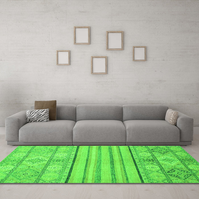 Machine Washable Abstract Green Modern Area Rugs in a Living Room,, wshabs2456grn