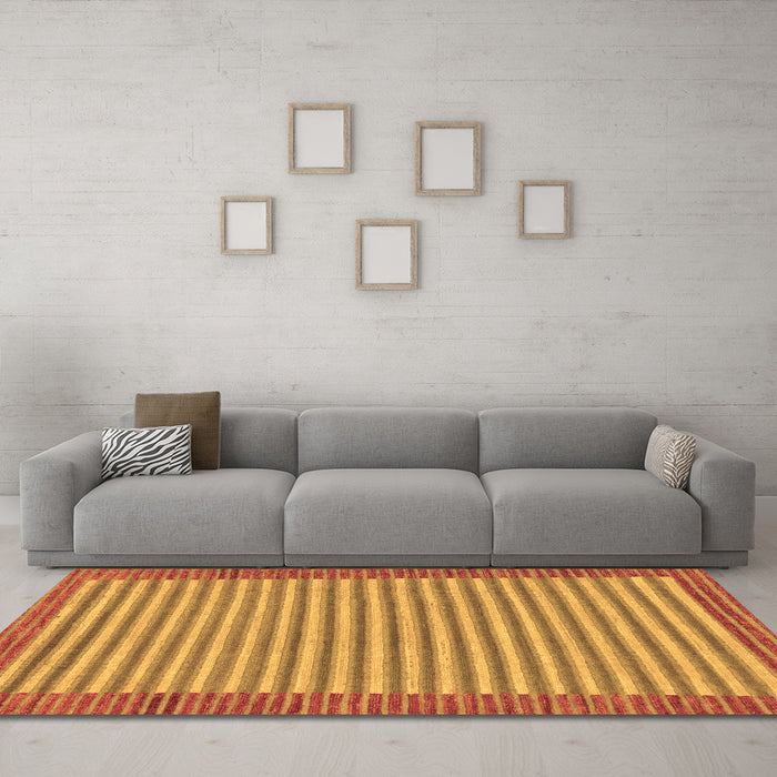 Machine Washable Abstract Brown Modern Rug in a Living Room,, wshabs245brn