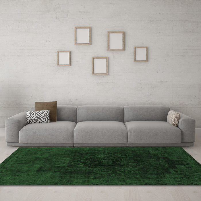 Machine Washable Abstract Emerald Green Modern Area Rugs in a Living Room,, wshabs2464emgrn