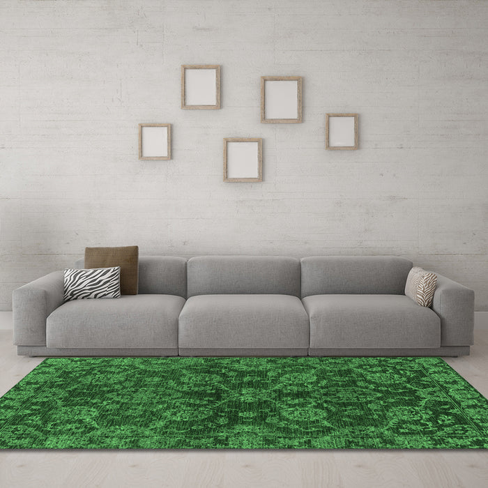 Machine Washable Abstract Emerald Green Modern Area Rugs in a Living Room,, wshabs2465emgrn
