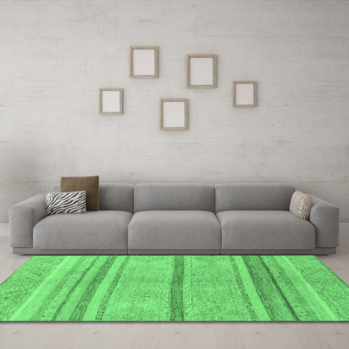 Machine Washable Abstract Emerald Green Modern Area Rugs in a Living Room,, wshabs2467emgrn