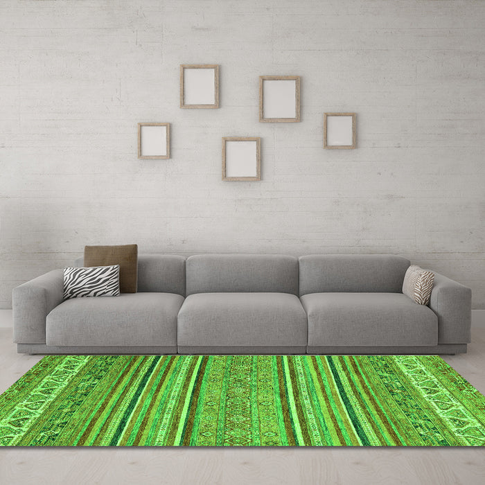 Machine Washable Abstract Green Modern Area Rugs in a Living Room,, wshabs2469grn