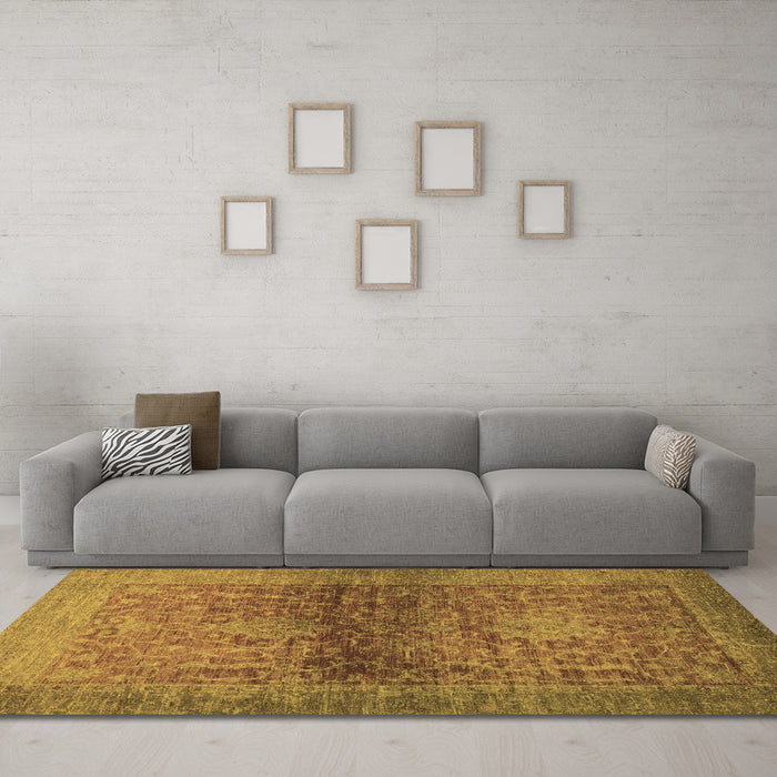 Machine Washable Abstract Brown Modern Rug in a Living Room,, wshabs2475brn