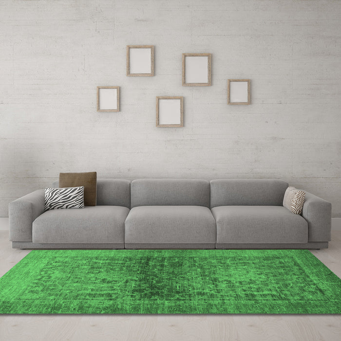 Machine Washable Abstract Emerald Green Modern Area Rugs in a Living Room,, wshabs2475emgrn