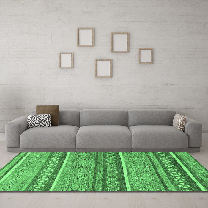 Machine Washable Abstract Emerald Green Modern Area Rugs in a Living Room,, wshabs2479emgrn