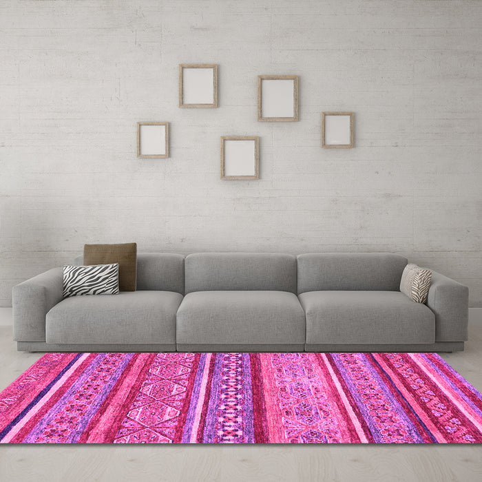 Machine Washable Abstract Pink Modern Rug in a Living Room, wshabs2489pnk
