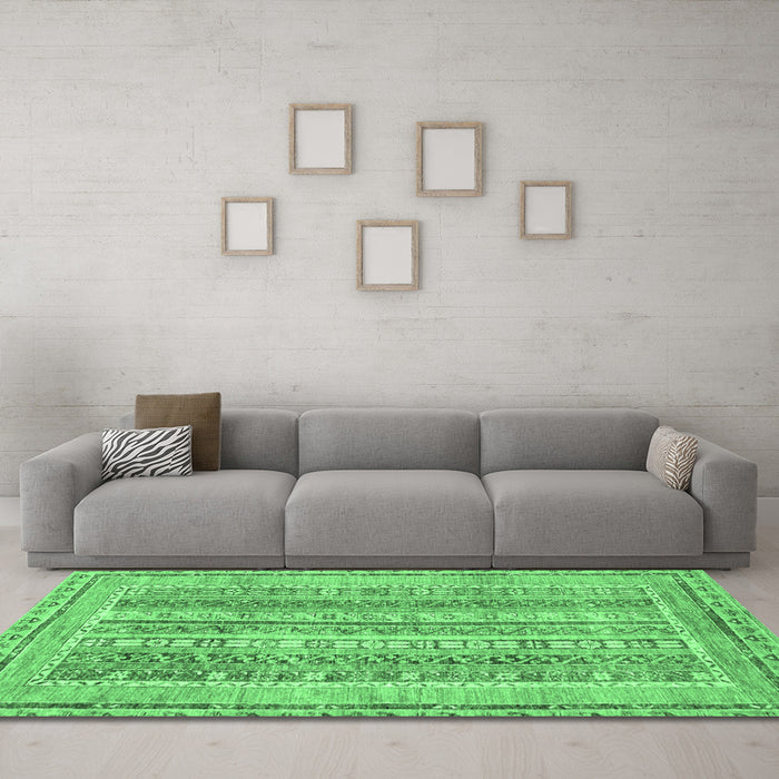 Machine Washable Abstract Emerald Green Modern Area Rugs in a Living Room,, wshabs2491emgrn