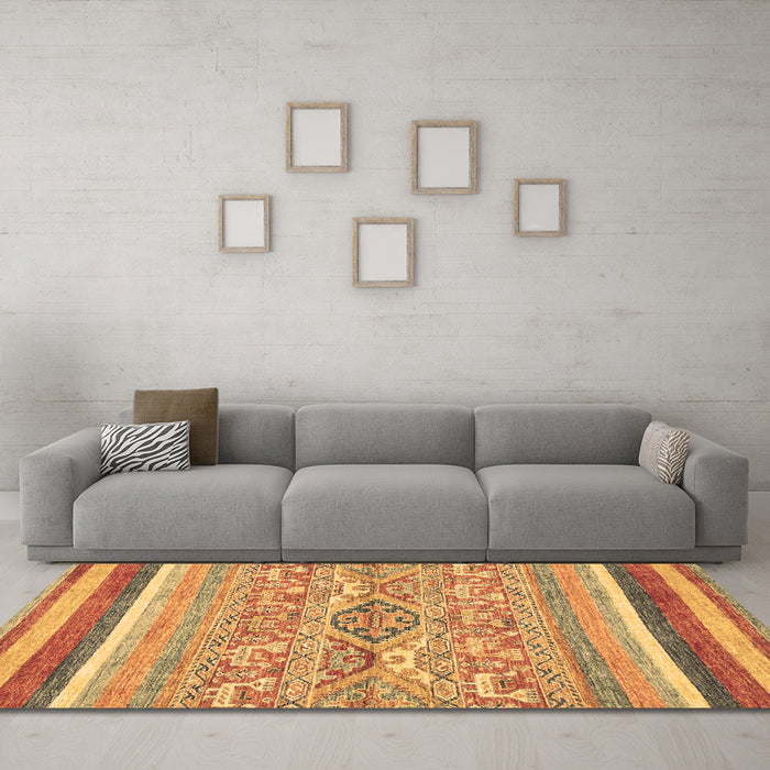 Machine Washable Abstract Brown Modern Rug in a Living Room,, wshabs2494brn