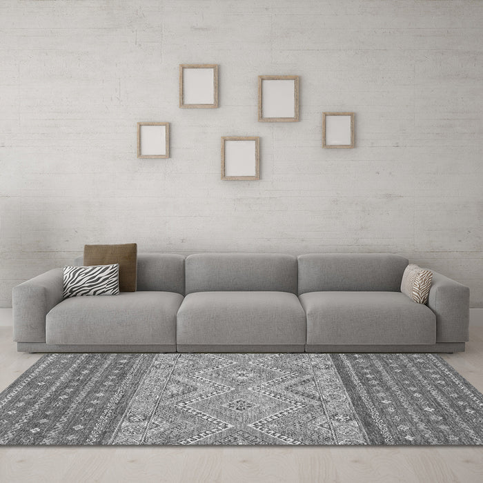 Machine Washable Southwestern Gray Country Rug in a Living Room,, wshabs2504gry