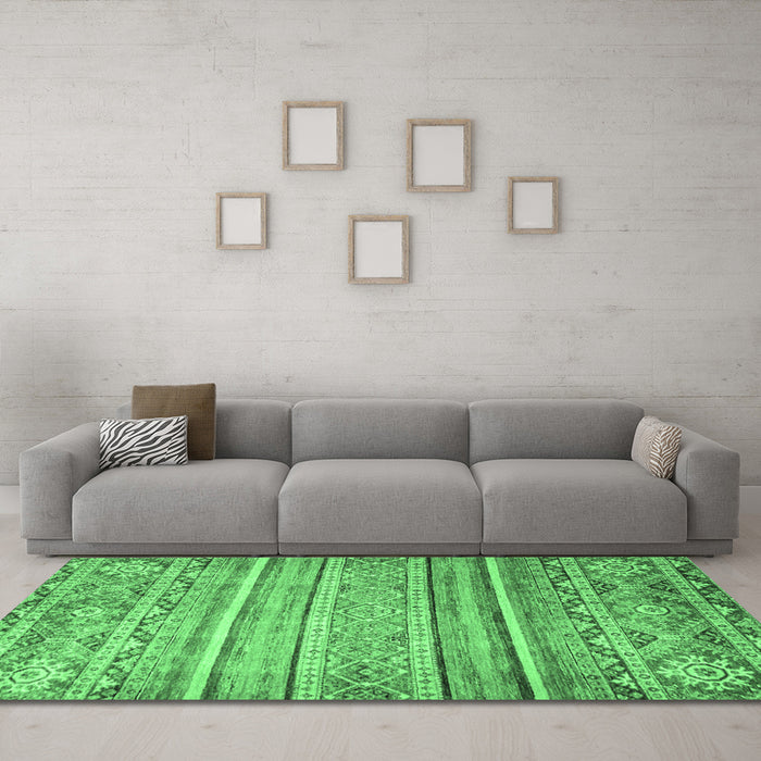 Machine Washable Abstract Emerald Green Modern Area Rugs in a Living Room,, wshabs2505emgrn