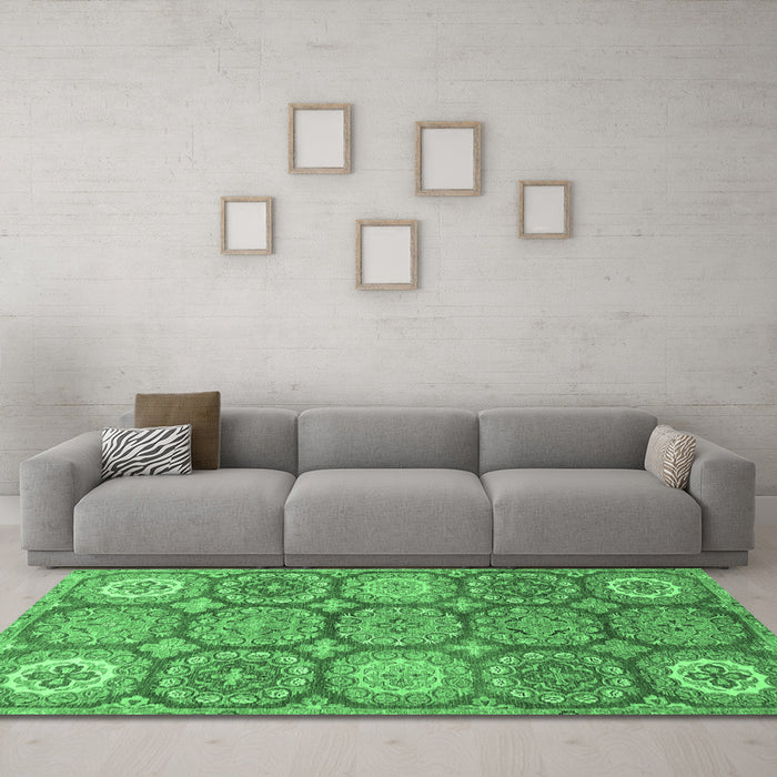 Machine Washable Abstract Emerald Green Modern Area Rugs in a Living Room,, wshabs2516emgrn