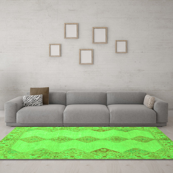 Machine Washable Abstract Green Modern Area Rugs in a Living Room,, wshabs2517grn