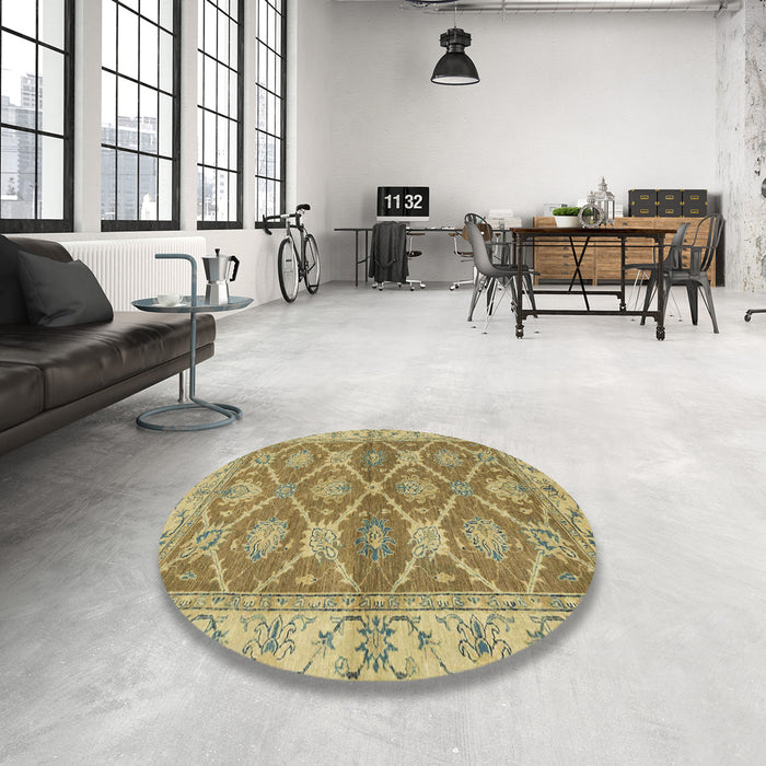 Round Machine Washable Abstract Metallic Gold Rug in a Office, wshabs2522