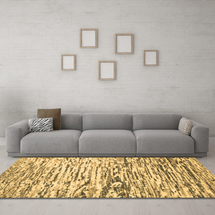 Machine Washable Abstract Brown Modern Rug in a Living Room,, wshabs2524brn
