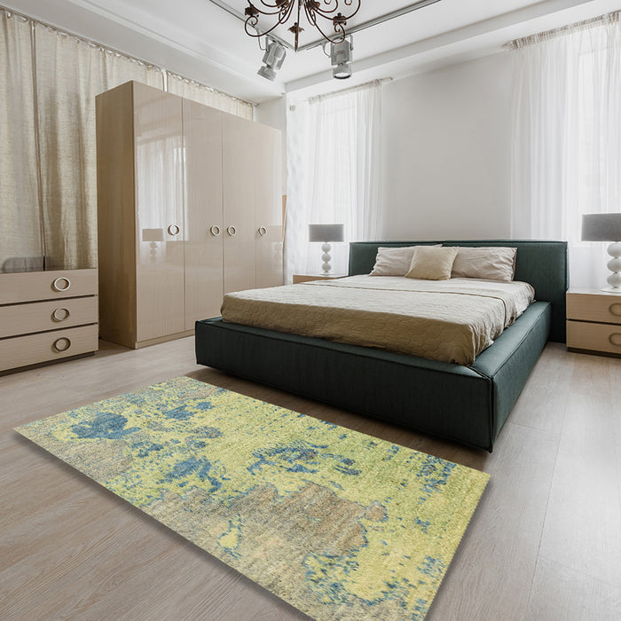 Abstract Khaki Green Modern Rug in a Bedroom, abs2525