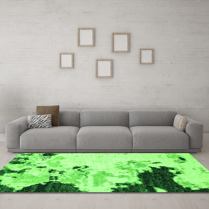 Machine Washable Abstract Green Modern Area Rugs in a Living Room,, wshabs2531grn