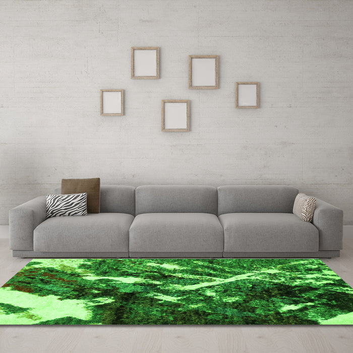 Machine Washable Abstract Green Modern Area Rugs in a Living Room,, wshabs2535grn