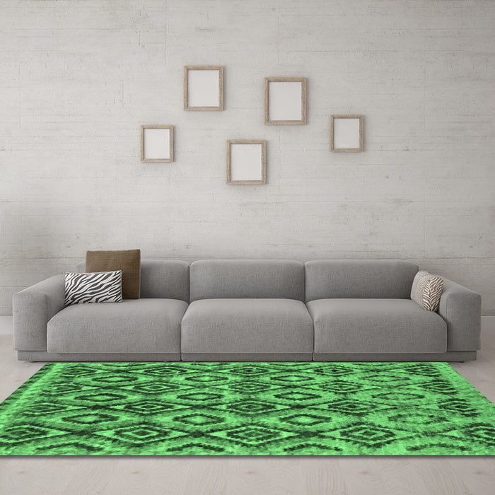 Machine Washable Abstract Emerald Green Modern Area Rugs in a Living Room,, wshabs2540emgrn
