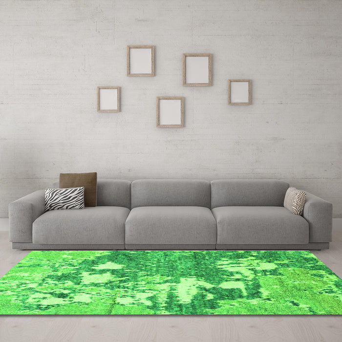 Machine Washable Abstract Green Modern Area Rugs in a Living Room,, wshabs2544grn