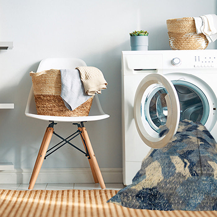 Machine Washable Abstract Cloud Gray Rug in a Washing Machine, wshabs2548