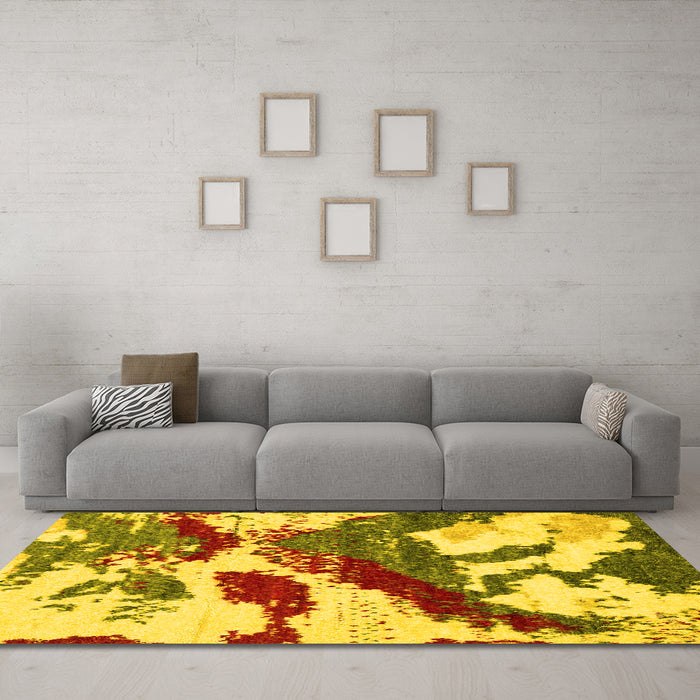 Machine Washable Abstract Yellow Modern Rug in a Living Room, wshabs2550yw