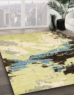 Abstract Brown Gold Modern Rug in Family Room, abs2552