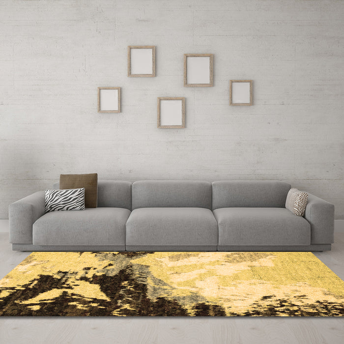 Machine Washable Abstract Brown Modern Rug in a Living Room,, wshabs2552brn