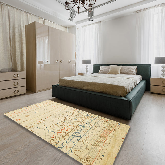 Abstract Khaki Gold Modern Rug in a Bedroom, abs2553