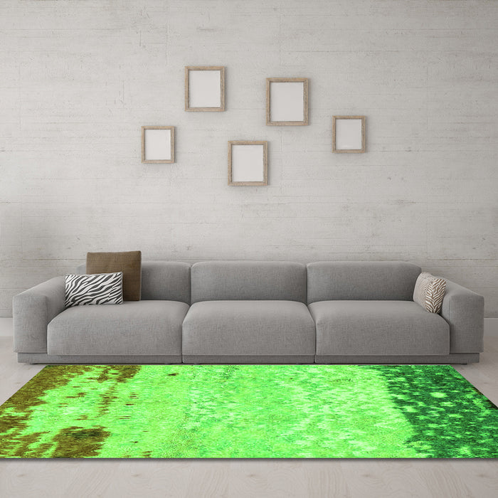 Machine Washable Abstract Green Modern Area Rugs in a Living Room,, wshabs2556grn