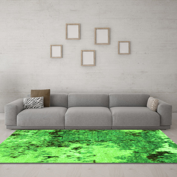 Machine Washable Abstract Green Modern Area Rugs in a Living Room,, wshabs2557grn