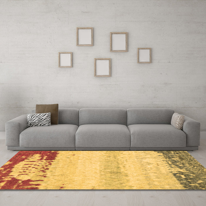 Machine Washable Abstract Brown Modern Rug in a Living Room,, wshabs2558brn