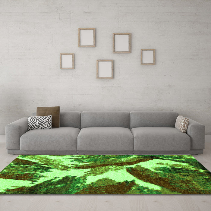 Machine Washable Abstract Green Modern Area Rugs in a Living Room,, wshabs2562grn