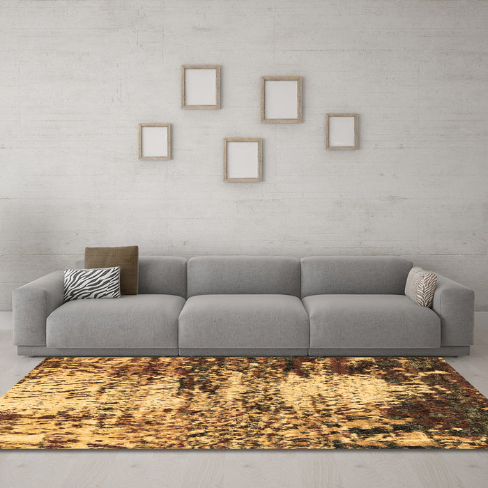 Machine Washable Abstract Brown Modern Rug in a Living Room,, wshabs2563brn