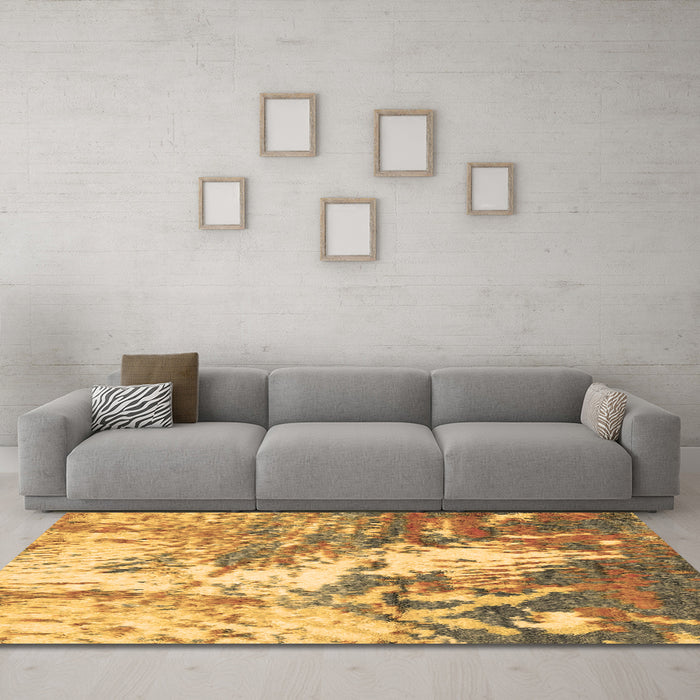 Machine Washable Abstract Brown Modern Rug in a Living Room,, wshabs2565brn