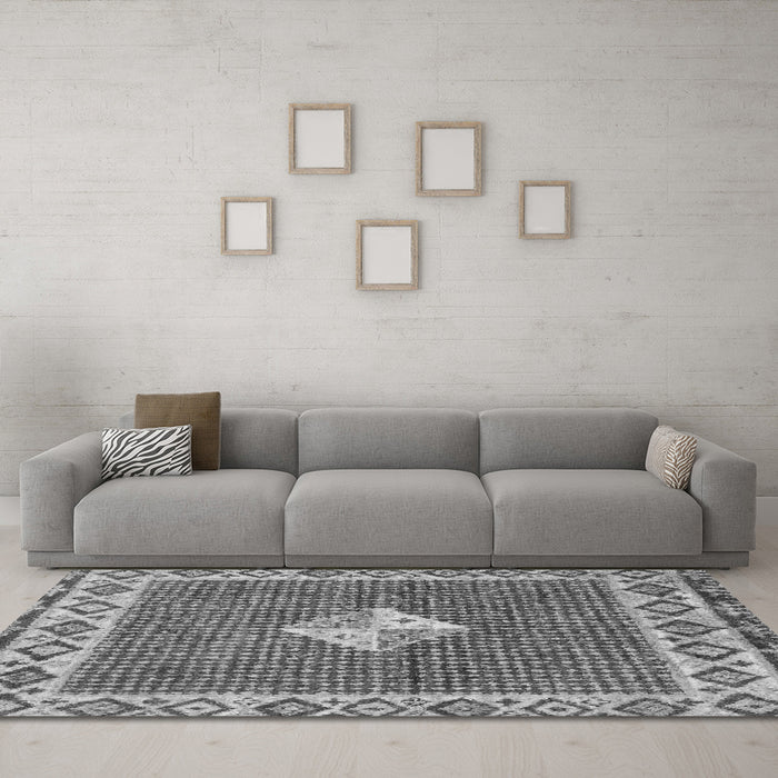Machine Washable Abstract Gray Modern Rug in a Living Room,, wshabs2568gry