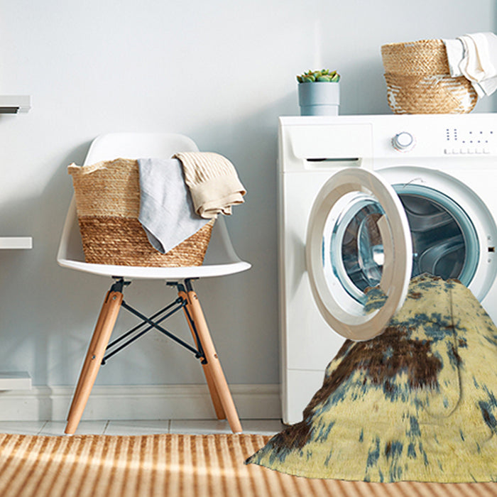 Machine Washable Abstract Mustard Yellow Rug in a Washing Machine, wshabs2570