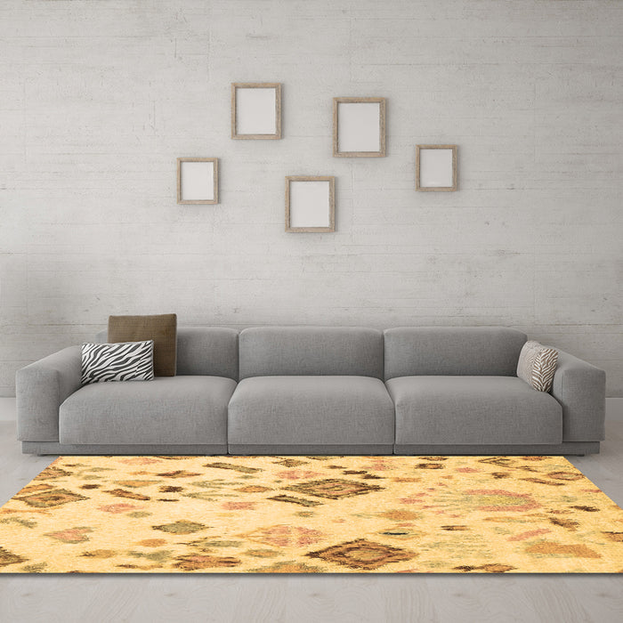 Machine Washable Abstract Brown Modern Rug in a Living Room,, wshabs2572brn