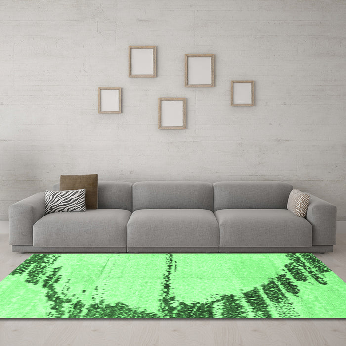 Machine Washable Abstract Emerald Green Modern Area Rugs in a Living Room,, wshabs2576emgrn