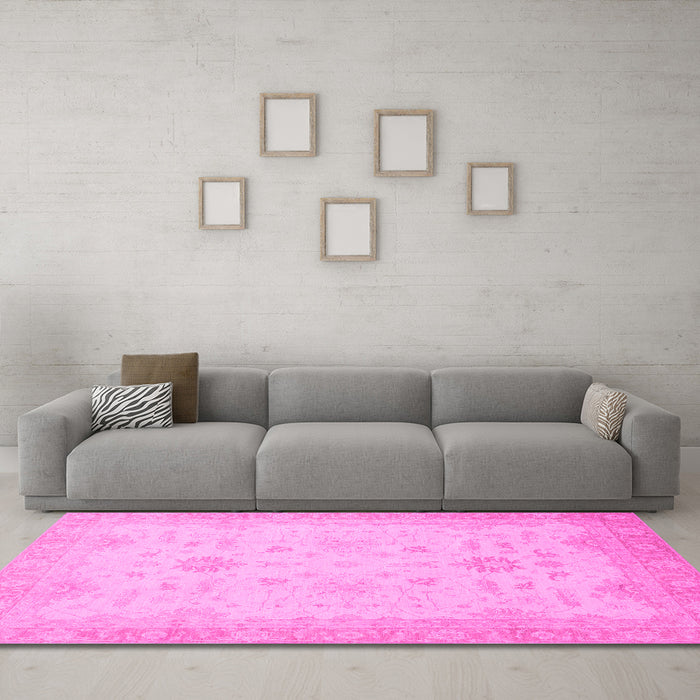 Machine Washable Oriental Pink Traditional Rug in a Living Room, wshabs2578pnk
