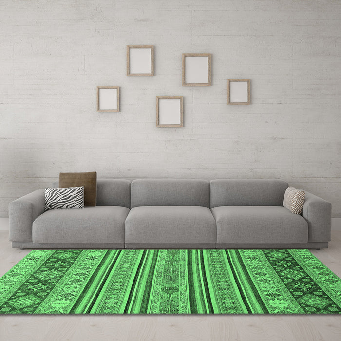 Machine Washable Abstract Emerald Green Modern Area Rugs in a Living Room,, wshabs2579emgrn