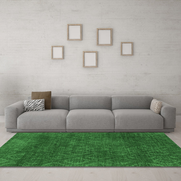 Machine Washable Abstract Emerald Green Modern Area Rugs in a Living Room,, wshabs2584emgrn