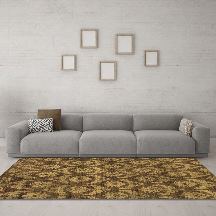Machine Washable Abstract Brown Modern Rug in a Living Room,, wshabs258brn