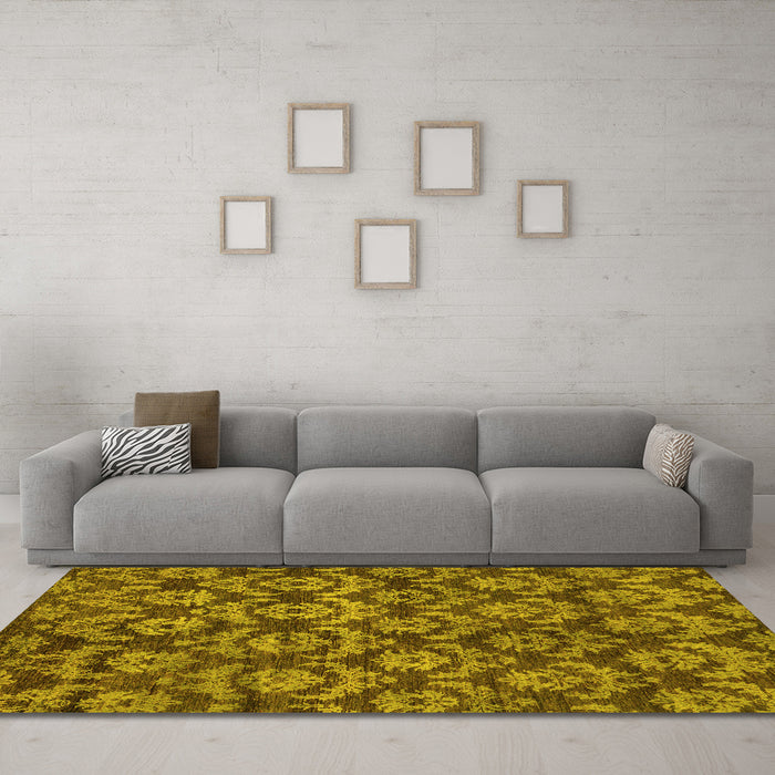 Machine Washable Abstract Yellow Modern Rug in a Living Room, wshabs258yw