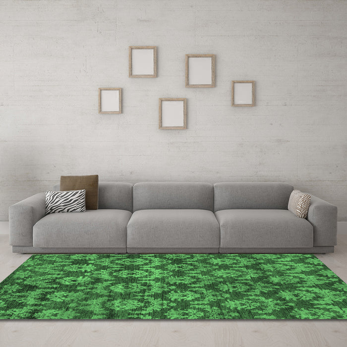 Machine Washable Abstract Emerald Green Modern Area Rugs in a Living Room,, wshabs258emgrn
