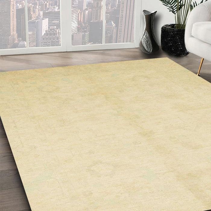 Machine Washable Abstract Sun Yellow Rug in a Family Room, wshabs2598