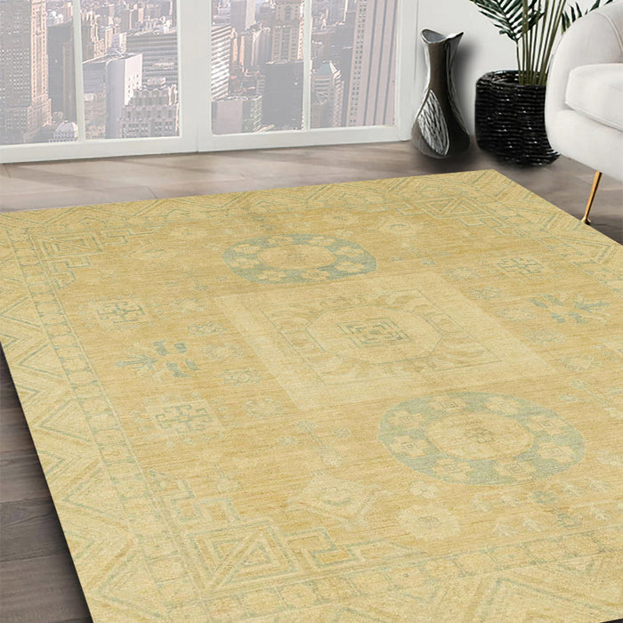 Machine Washable Abstract Chrome Gold Yellow Rug in a Family Room, wshabs2599