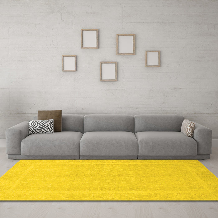 Machine Washable Abstract Yellow Modern Rug in a Living Room, wshabs2603yw