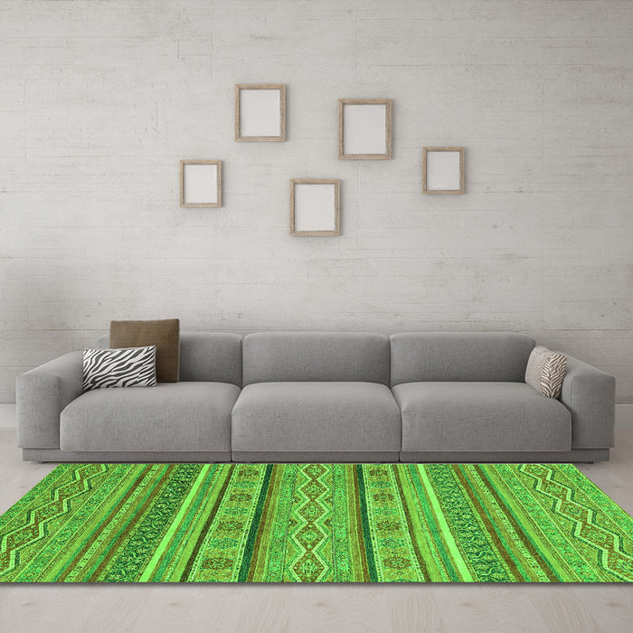 Machine Washable Abstract Green Modern Area Rugs in a Living Room,, wshabs2611grn