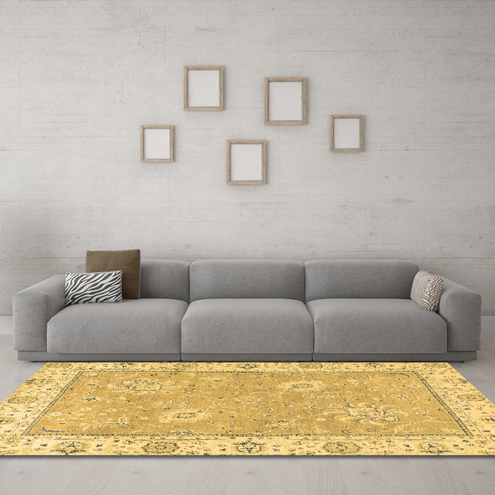 Machine Washable Oriental Brown Traditional Rug in a Living Room,, wshabs2619brn